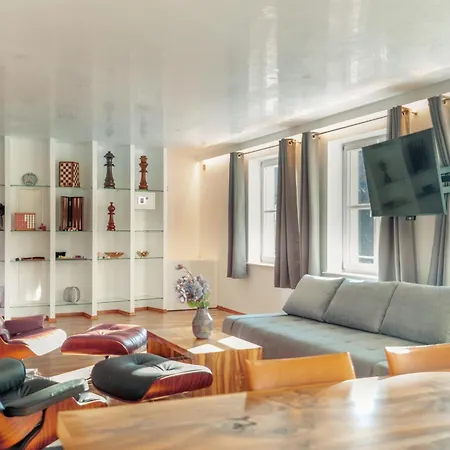 90m2 - 969 Sq Ft Of Luxury München