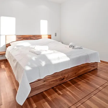 90m2 - 969 Sq Ft Of Luxury Lejlighed