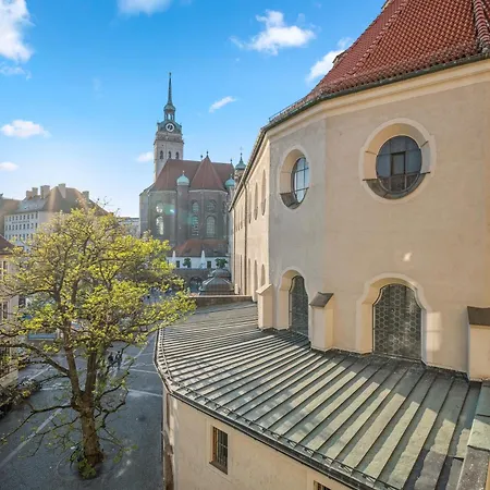 90m2 - 969 Sq Ft Of Luxury *