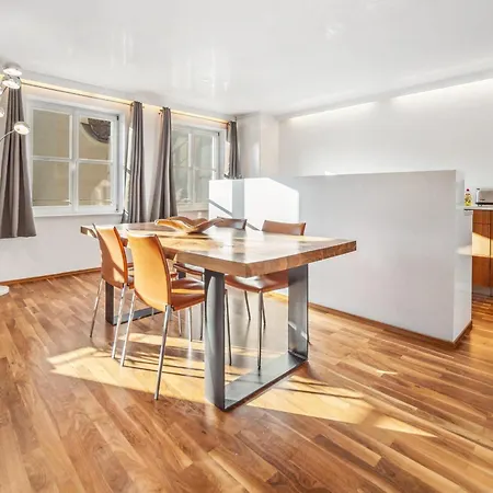 90m2 - 969 Sq Ft Of Luxury Apartment München