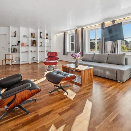 90m2 - 969 Sq Ft Of Luxury München