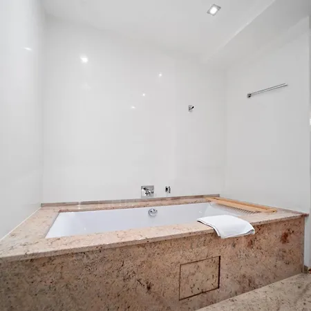 90m2 - 969 Sq Ft Of Luxury * Munique